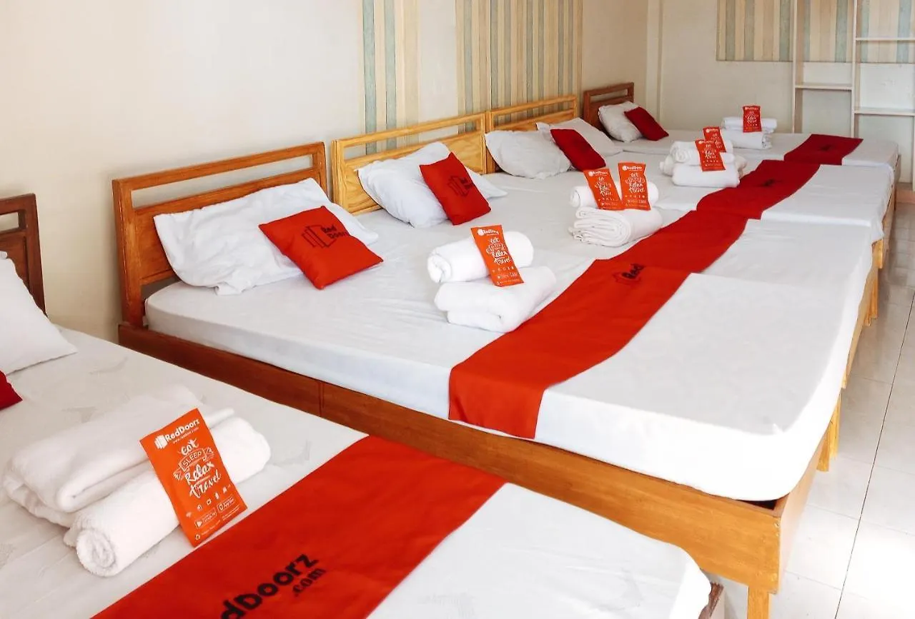 Reddoorz Near Davao Airport Hotel 0*,
